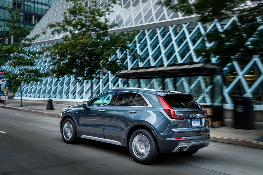  Cadillac XT4 Premium Luxury 2018 года  (NA) (фото 3 из 34)